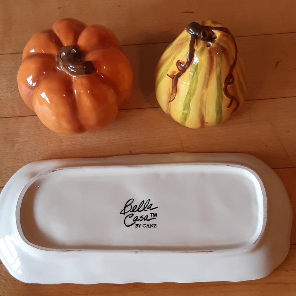 Bella Casa by Ganz Autumn Salt & Pepper Shaker - Picture 3 of 3